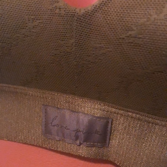 Victoria Secret Bra 34C! - Picture 2 of 8